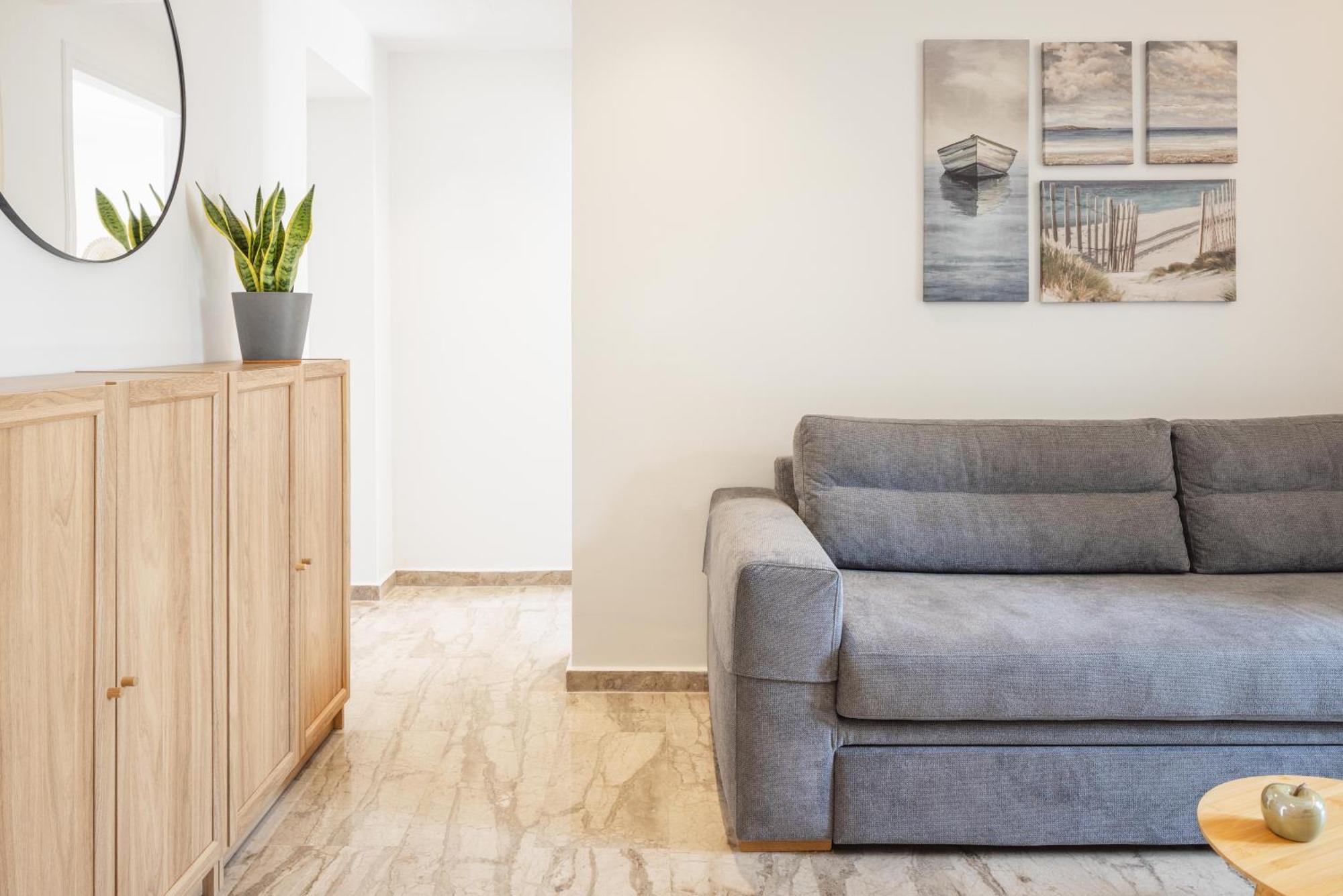 Minimalist Apartment Near The Airport And The City Center Kanálion Zewnętrze zdjęcie